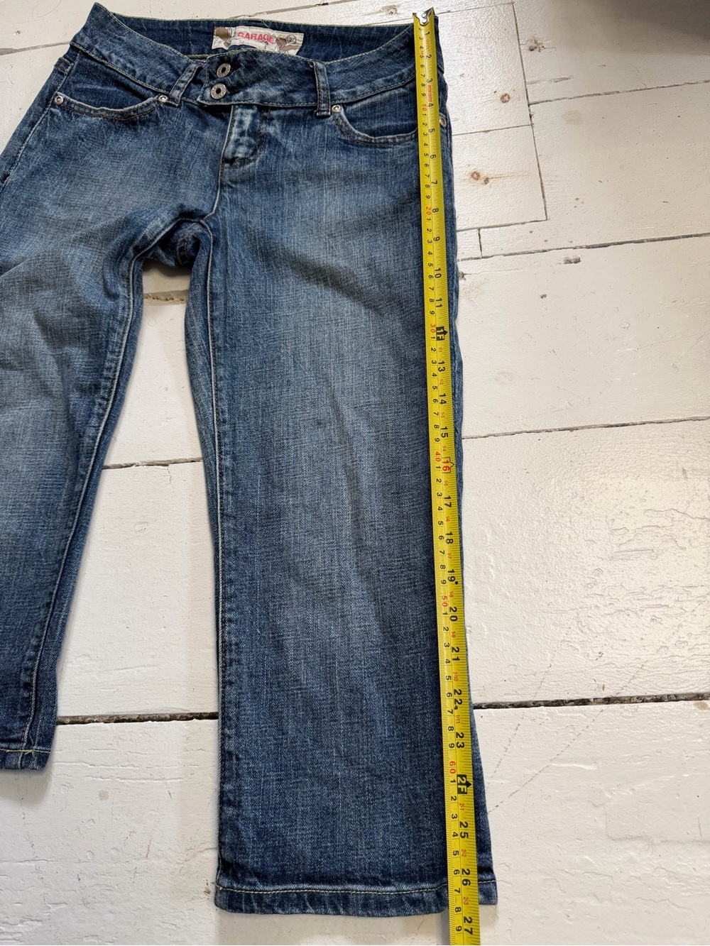 Y2K Garage Low Rise Capris - Picture 9 of 10
